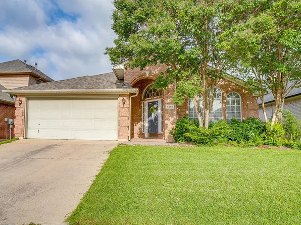 8853 Trace Ridge Pkwy, Fort Worth, TX 76244