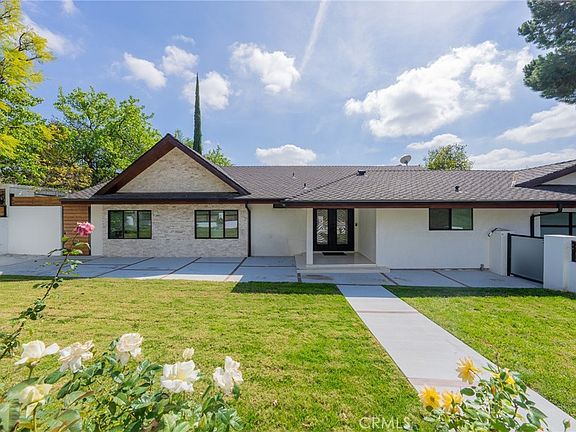 5th image of 18720 San Fernando Mission Blvd