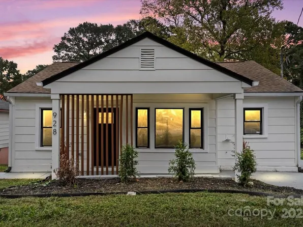 928 N Highland St, Gastonia, NC 28052