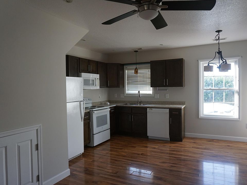1st image of 1129 Kilby Dr