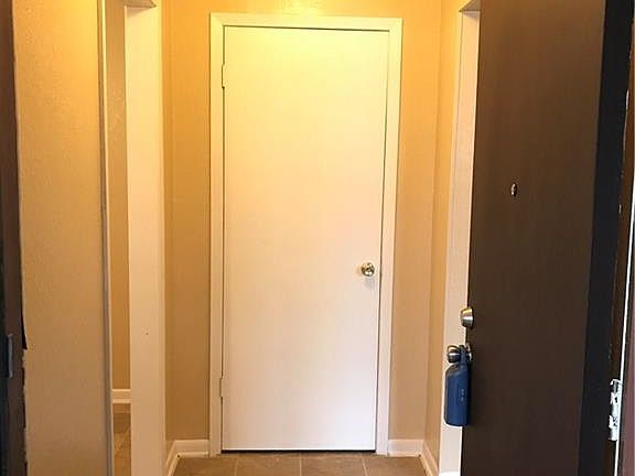 3rd image of 2310 Daisy Dr