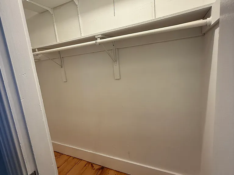 17 Reed St #2 — Photo 3