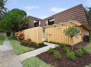 1605 16th Ln, Palm Beach Gardens, FL 33418