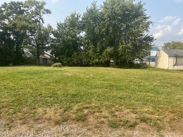 242 Race St, Newark, OH 43055