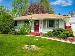 5118 Cheney Dr, South Beloit, IL 61080