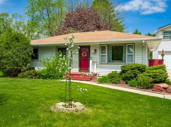 5118 Cheney Dr, South Beloit, IL 61080