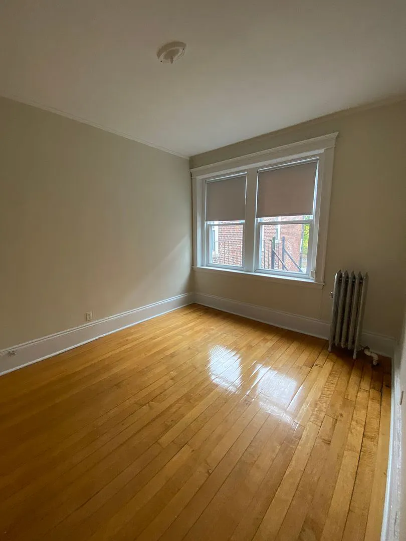 Gorgeous Spacious 2 bed in Brookline available 9/1/2026 — Photo 3