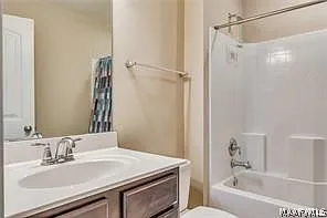 9319 Concord Park Dr — Photo 30