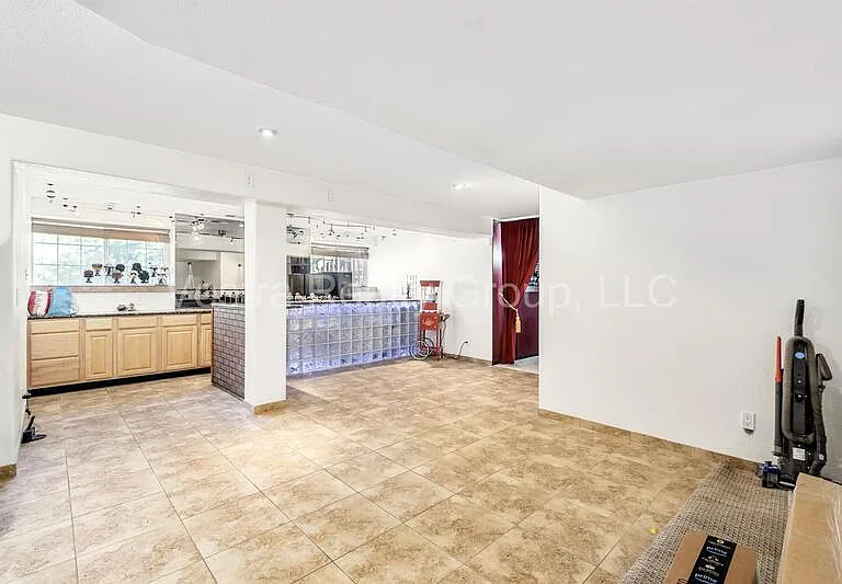 2157 Maples Pl — Photo 23