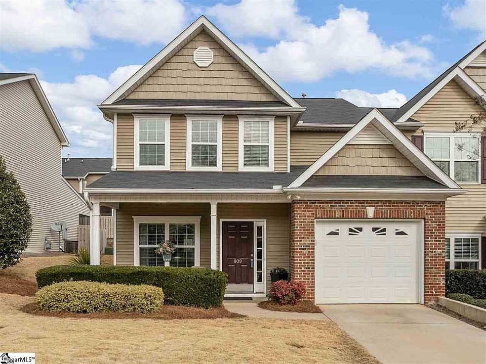 1st image of 609 Mount Sinai Ln