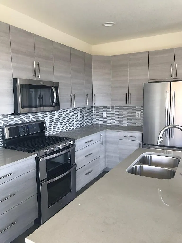 3 bed, 2.5 bath, 1736 sqft, $2,795 — Photo 1