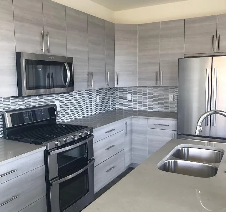 19485 E Sunset Cir