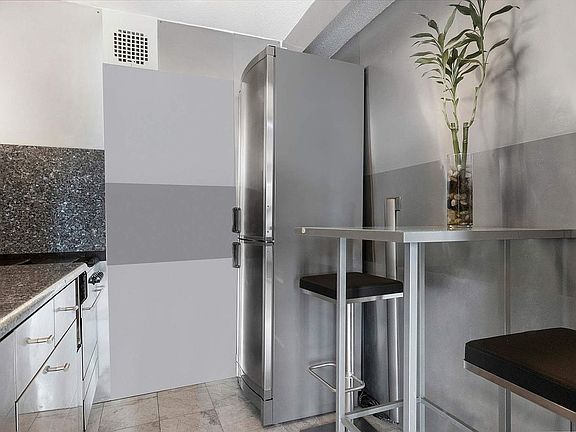 5th image of 100 W 93rd St APT 22A