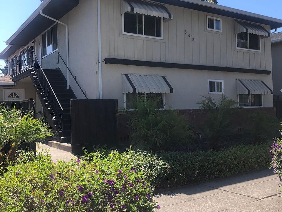 1st image of 658 Grand Fir Ave #3