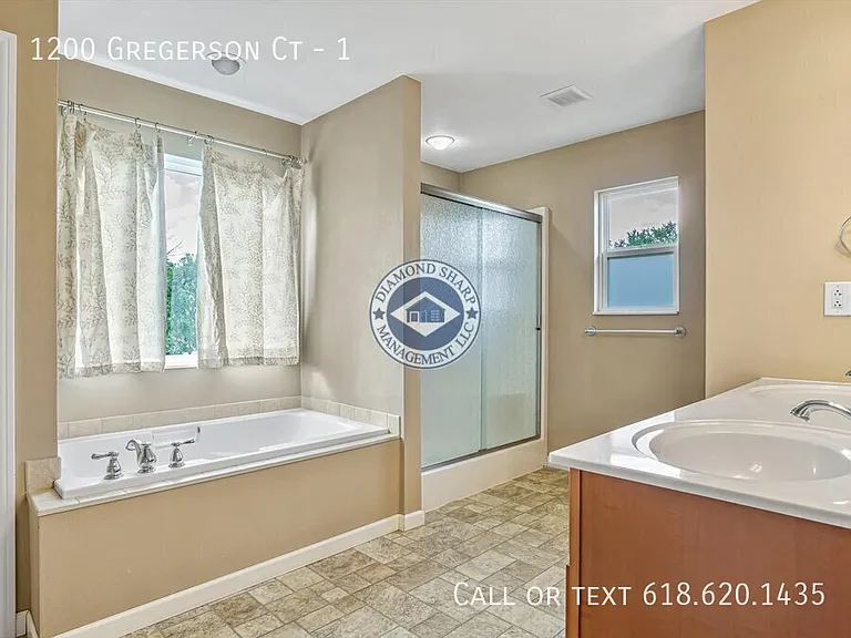 1200 Gregerson Ct #1 — Photo 11