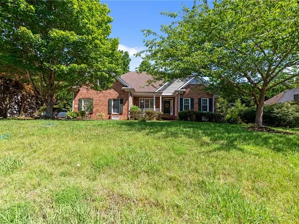 317 Waltz Farm Dr, Williamsburg, VA 23185