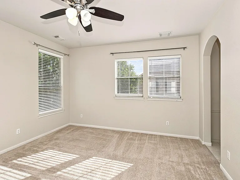 11400 Parmer Ln #90 — Photo 9