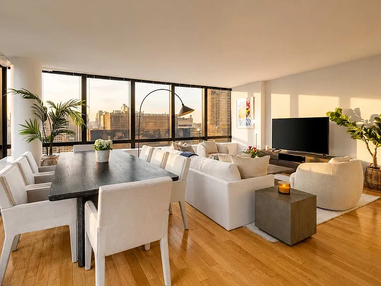 1113 York Ave #26E — Photo 18