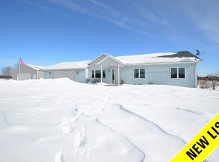 30104 151st St NW, Princeton, MN 55371