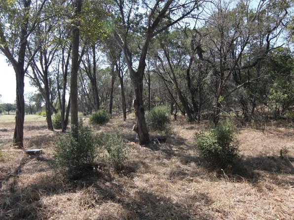 78 Laurel Wood Ct, Spicewood, TX 78669