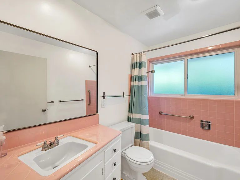 9140 NE 21st Pl — Photo 19