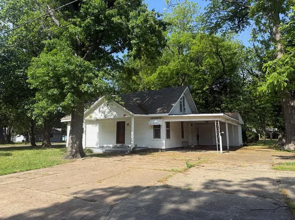 817 Howard St, Blytheville, AR 72315