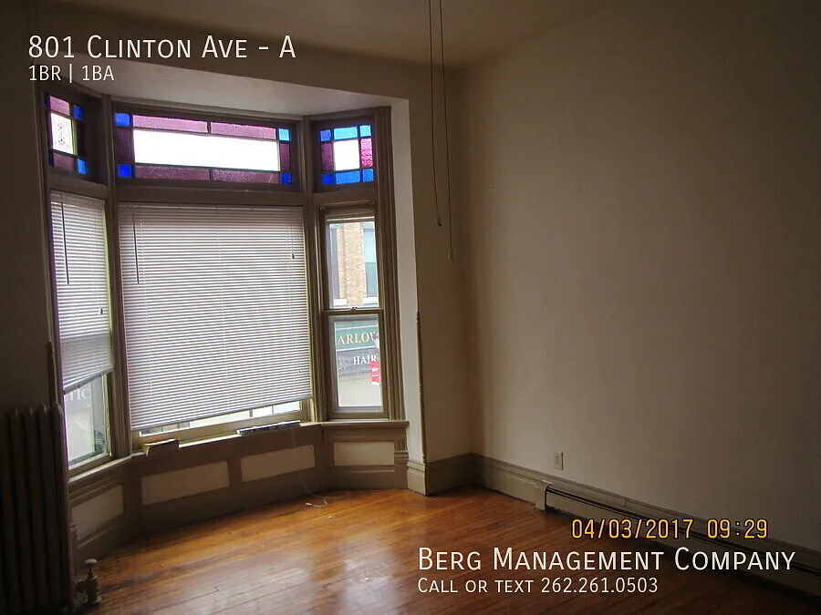Building Photo - 801 Clinton St #A