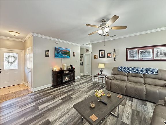 3rd image of 30222 Diane St