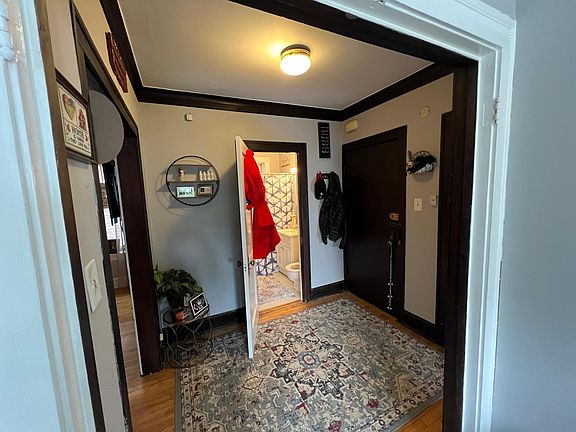 2nd image of 1333 W Carmen Ave APT 1A