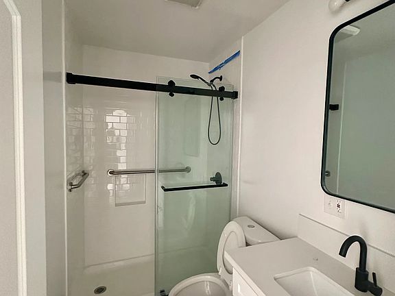 3rd image of 2032 W 31st St #2034