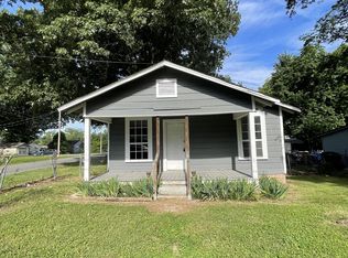 727 Carden Ave, Rossville, GA 30741
