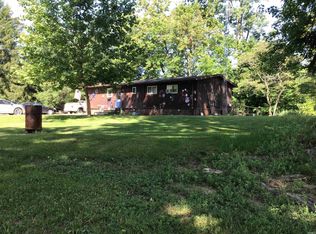 2338 E Tanner Ln, Winamac, IN