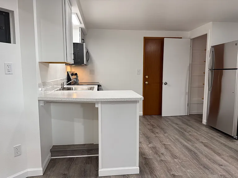 4207 Phinney Ave N #B — Photo 17