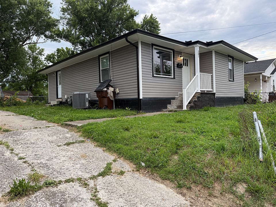 1st image of 207 Earlene Ct