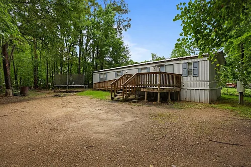 22521 West Rd Photo 1 22521 West Rd Photo 1