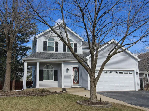 648 Thunderbird Trl, Carol Stream, IL 60188