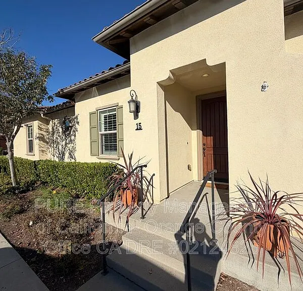 15 Galan St — Photo 2