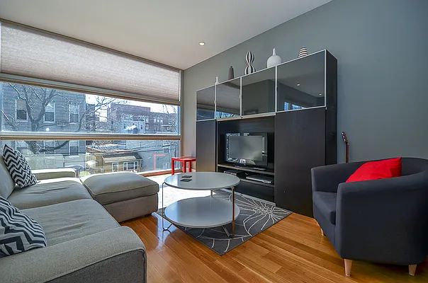 Sold by Brick&Mortar | media 29