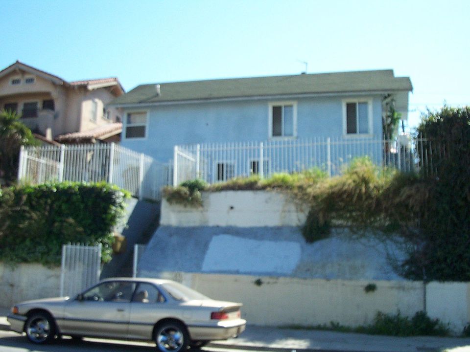 Quiet Neighborhood