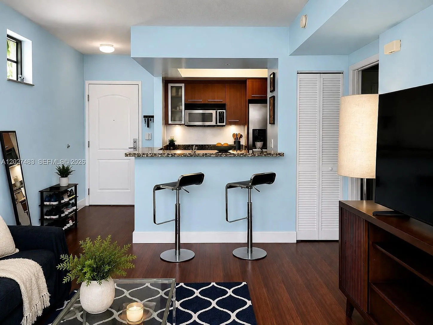 The Cosmopolitan Residenc — Photo 2
