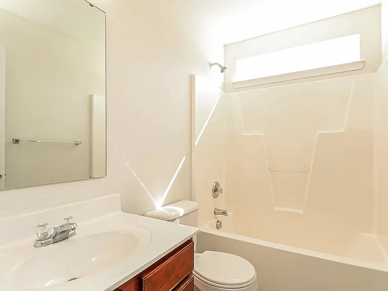 6908 Sequoia Hills Dr — Photo 15