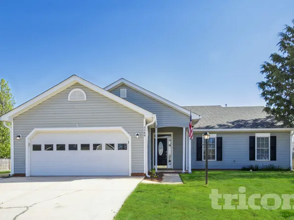 3589 Bent Trace Dr, High Point, NC 27265