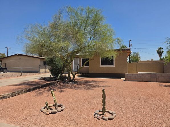 1243 N Oleander St