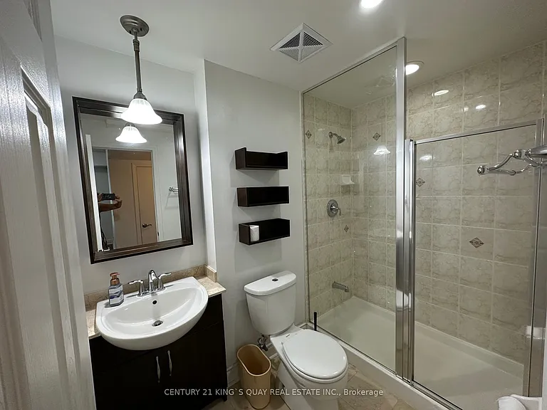 31 Olive Ave #210 — Photo 7