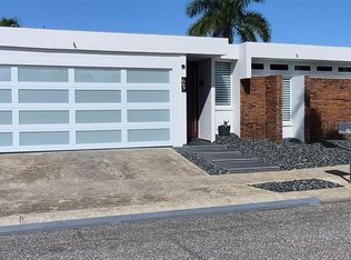 663 Lady Di, Ponce, PR 00716