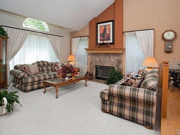 2nd image of 8804 Lund Hill Ln