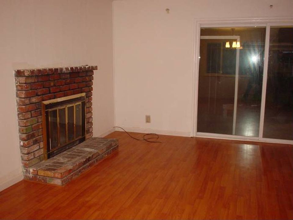2nd image of 3207 Mount Vista Dr