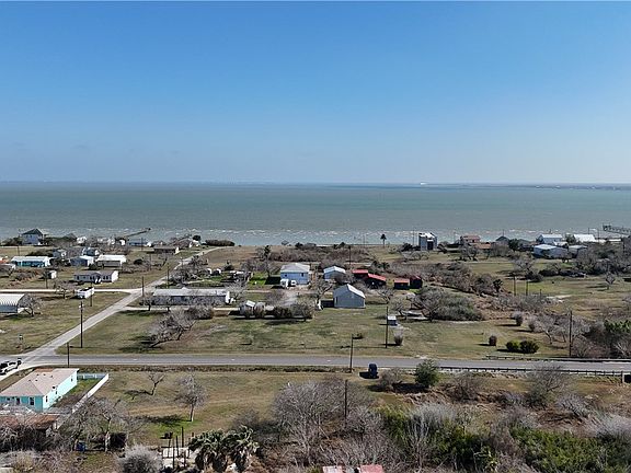 5th image of 628 3rd St