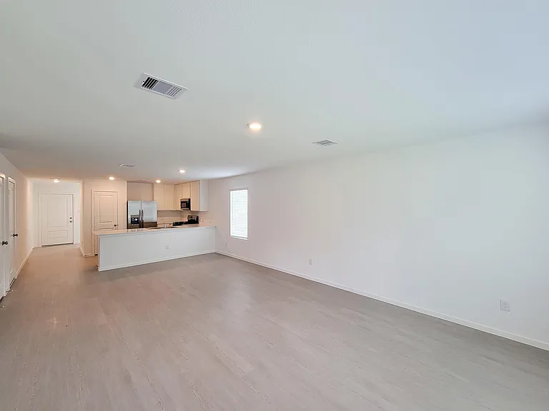 25588 Rose Creek Dr — Photo 8
