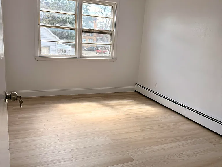 24 E 18th St #2 — Photo 5